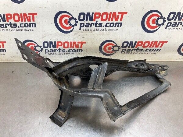 2003 Nissan Z33 350Z Front Passenger Headlight Basket Bracket Oem 22Bdxf3 - On Point Parts Inc