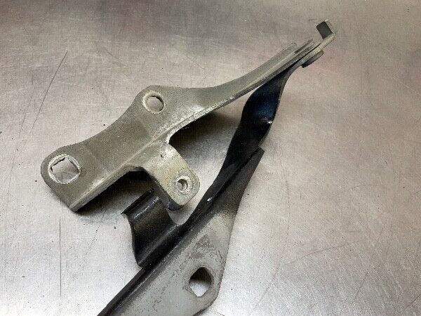 2003 Nissan Z33 350Z Hood Hinges Oem 22Bdxfc - On Point Parts Inc