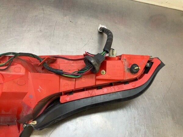 2004 Infiniti V35 G35 Rear Driver Tail Light Assembly Oem 23Bevf2 - On Point Parts Inc