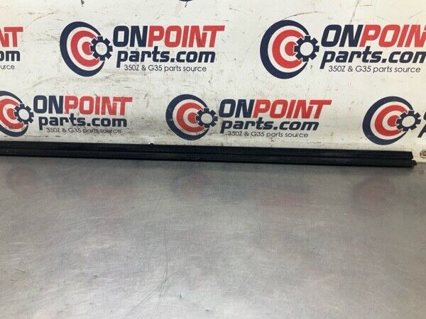 2008 Infiniti V36 G37 Front Passenger Door Window Felt Weatherstrip Oem 24Bfkfk - On Point Parts Inc