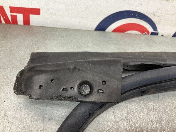 2008 Infiniti V36 G37 Front Passenger Door Shell Weatherstrip Seal Oem 24Bfkfe - On Point Parts Inc