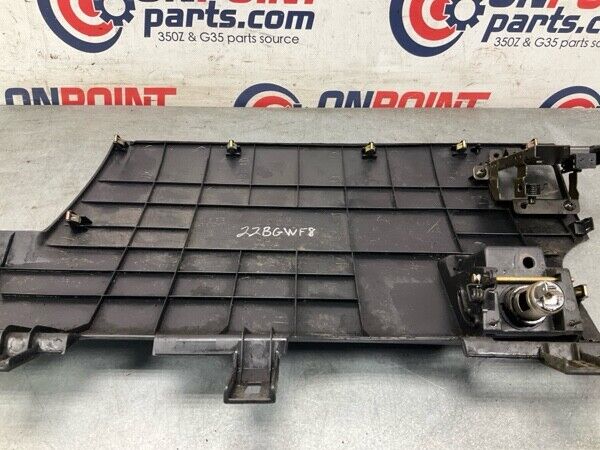 2004 Nissan Z33 350Z Passenger Lower Dash Panel Oem 22Bgwf8 - On Point Parts Inc