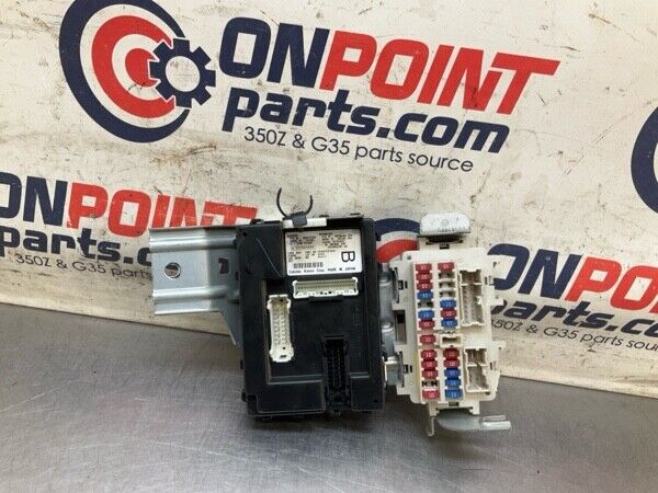 2004 Nissan Z33 350Z Bcm Body Control Module Manual Fuse Panel Oem 22Bgwfa - On Point Parts Inc