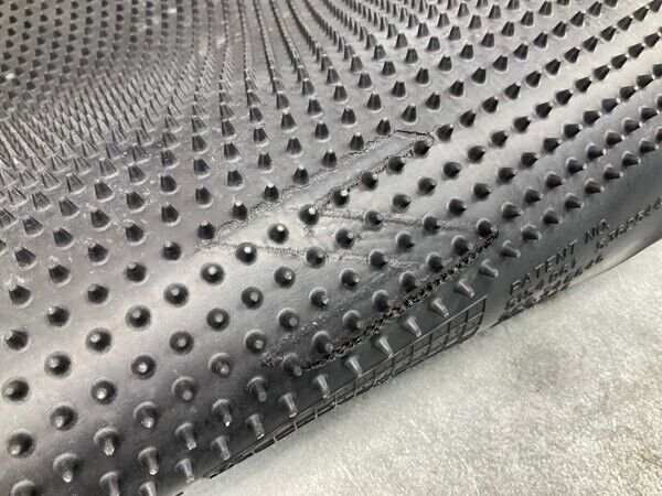 2005 Nissan Z33 350Z Passenger Carpet Floor Mat Oem 22Bg3F9 - On Point Parts Inc