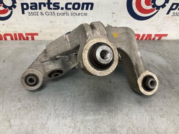 2005 Nissan Z33 350Z Rear Driver Suspension Knuckle Axle Housing Oem 22Bg3Fg - On Point Parts Inc
