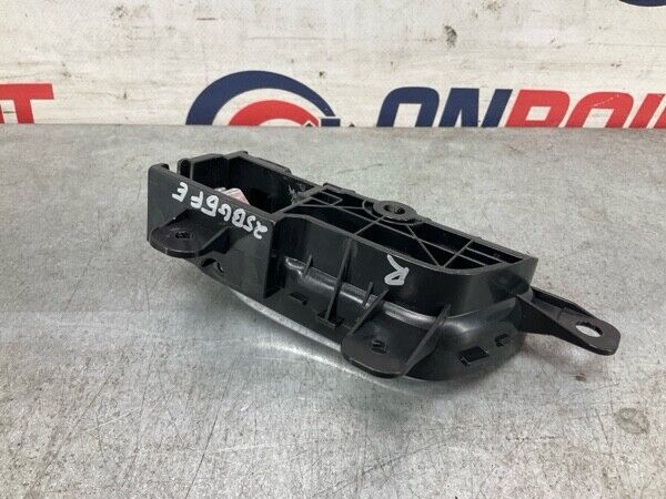 2008 Infiniti V36 G37 Front Passenger Interior Door Handle Oem 25Bg5Fe - On Point Parts Inc