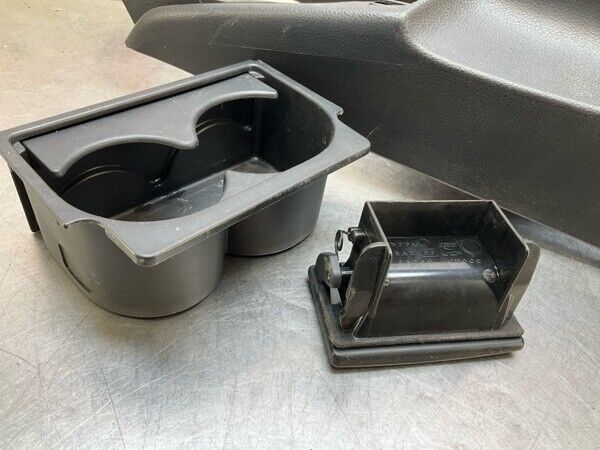 2005 Nissan Z33 350Z Front At Center Console Assembly With Switches Oem 25Bhtf8 - On Point Parts Inc