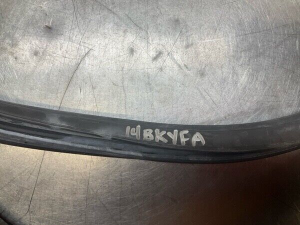 2007 Infiniti V35 G35 Front Driver Door Frame Weatherstrip Oem 14Bkyfa - On Point Parts Inc