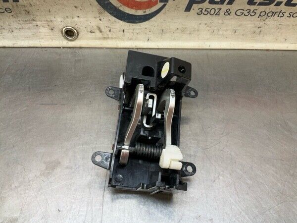 2008 Nissan Z33 350Z Front Driver Interior Door Handle Oem 21Bljfa - On Point Parts Inc