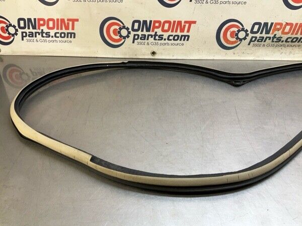 2013 Nissan A35 Maxima Front Passenger Door Frame Weatherstrip Oem 11Baggk - On Point Parts Inc