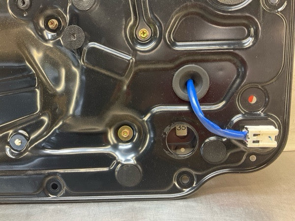 2004 Nissan Z33 350Z Passenger Window Motor Regulator Asm Oem 15Bapg3 - On Point Parts Inc