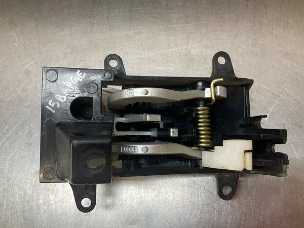 2004 Nissan Z33 350Z Front Passenger Interior Door Handle Oem 15Bapge - On Point Parts Inc