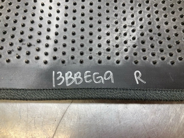 2006 Infiniti V35 G35 Front Passenger Coupe Interior Floor Carpet Oem 13Bbeg9 - On Point Parts Inc