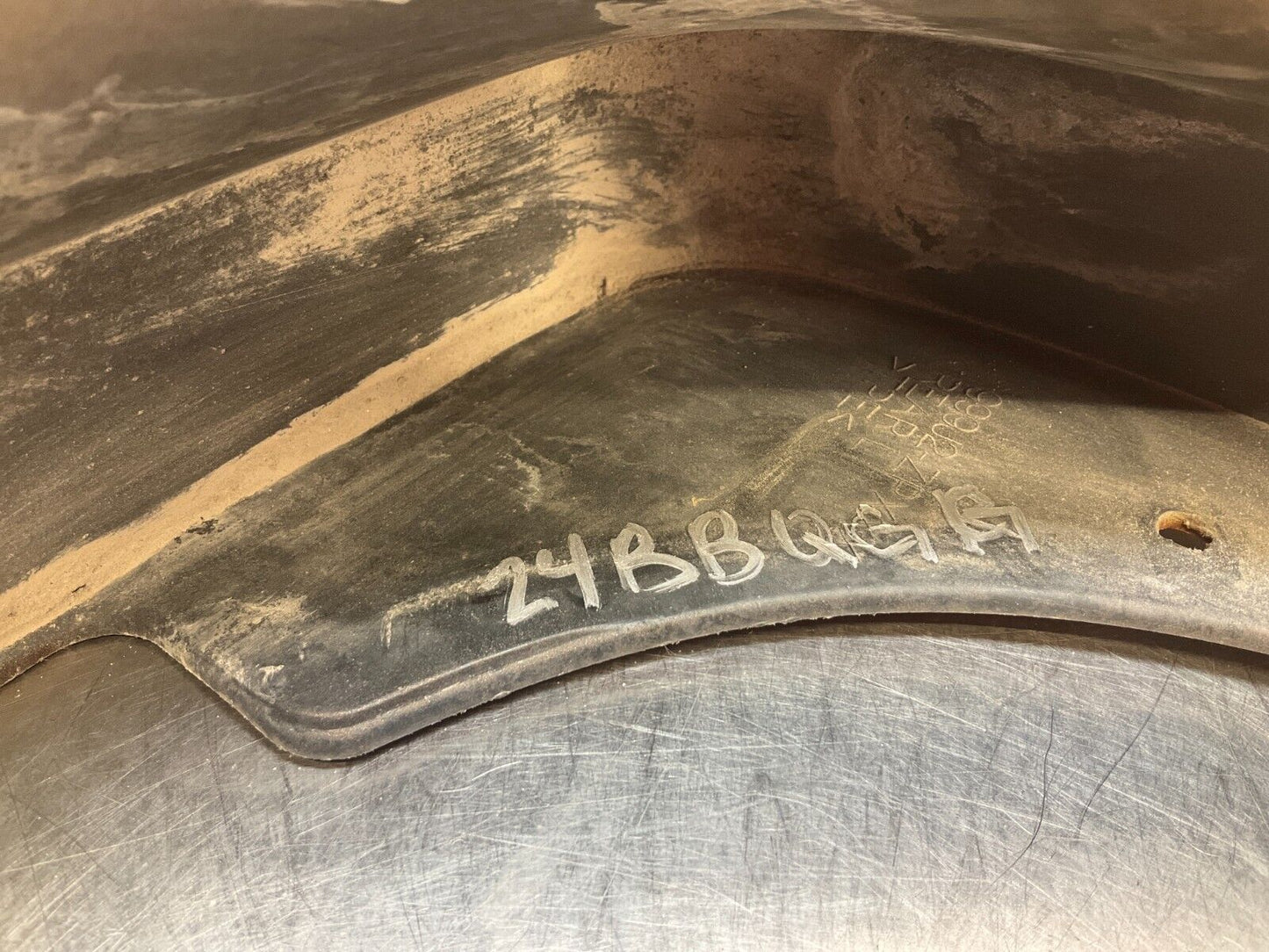 2004 Nissan Z33 350Z Rear Driver Mud Flap Splash Guard Oem 24Bbqgg - On Point Parts Inc