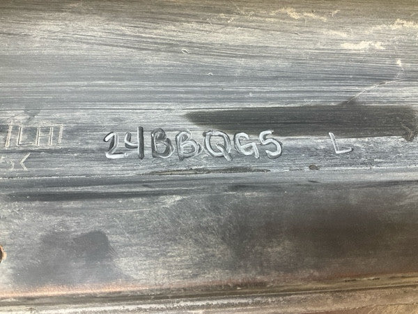 2004 Nissan Z33 350Z Driver Rocker Panel Side Skirt Oem 24Bbqg5 - On Point Parts Inc