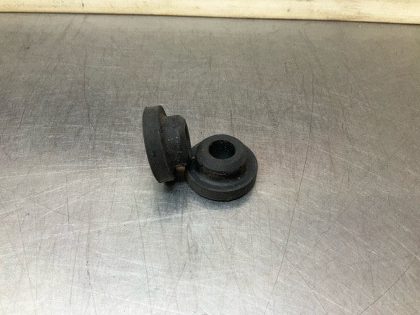 2011 Infiniti V36 G37 Front Lower Radiator Bushings Oem 12Bbzgi - On Point Parts Inc