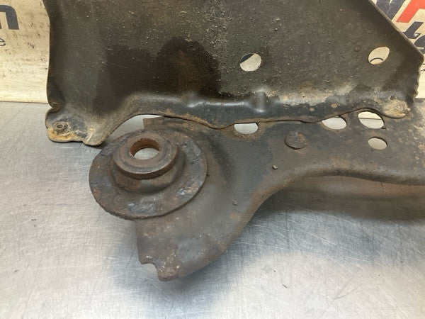 2012 Infiniti V36 G37 Rear Passenger Frame Mount Stay Brace Bracket Oem 24Bcdgk - On Point Parts Inc