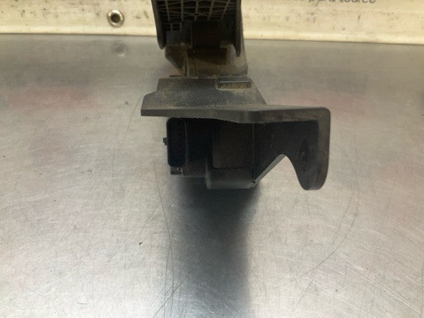 2012 Infiniti V36 G37 Front Driver Gas Throttle Accelerator Pedal At Oem 24Bcdgg - On Point Parts Inc