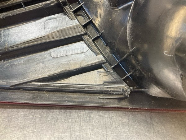 2005 Nissan Z33 350Z Rear Passenger Tail Light Assembly Oem 14Bcrg2 - On Point Parts Inc