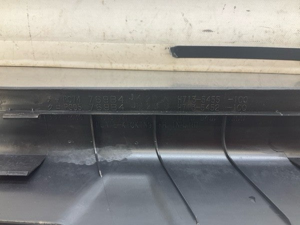 2008 Infiniti V35 G35X Front Passenger Sedan Door Threshold Sill Trim 15Bd0G7 - On Point Parts Inc