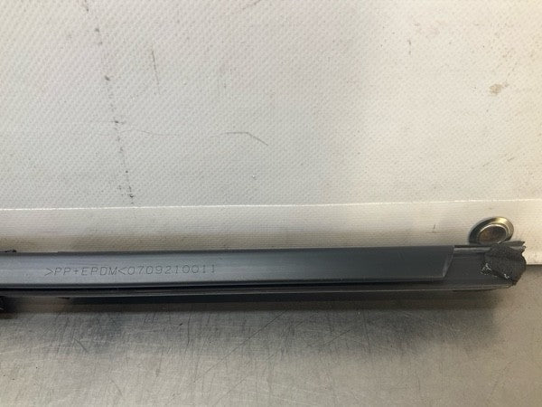 2008 Infiniti V35 G35X Rear Passenger Door Panel Window Felt Strip Oem 15Bd0G7 - On Point Parts Inc