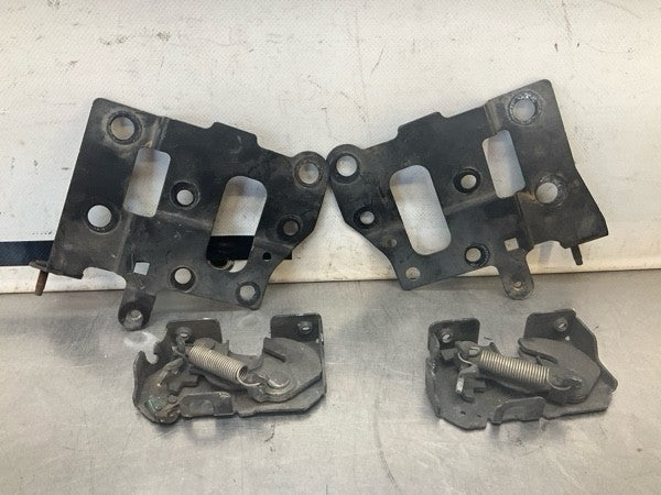 2008 Infiniti V35 G35X Front Hood Lock Latch Oem 15Bd0Gi - On Point Parts Inc