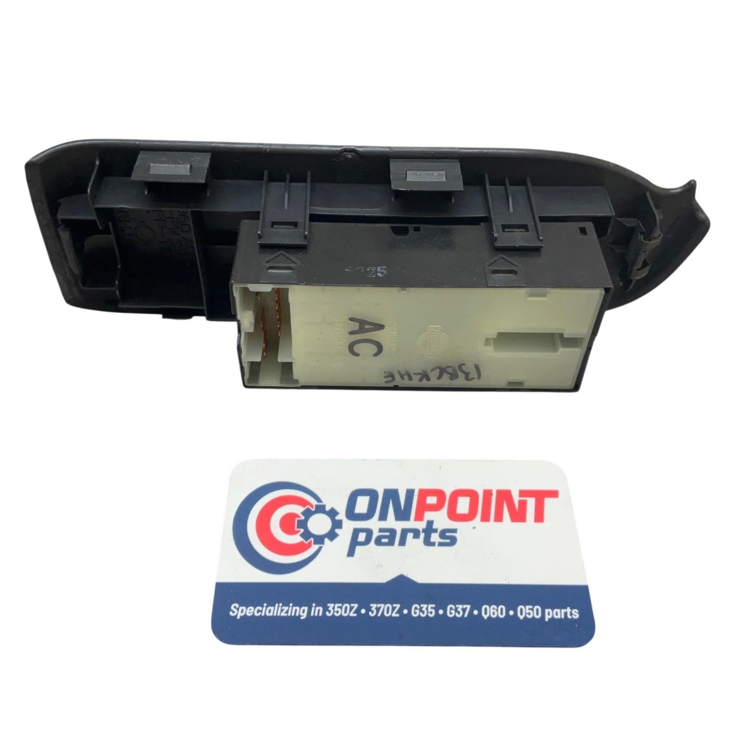 03-06 Infiniti G35 Sedan Right Front Door Window Lock Switch 25411AC700 OEM Ckh - On Point Parts Inc