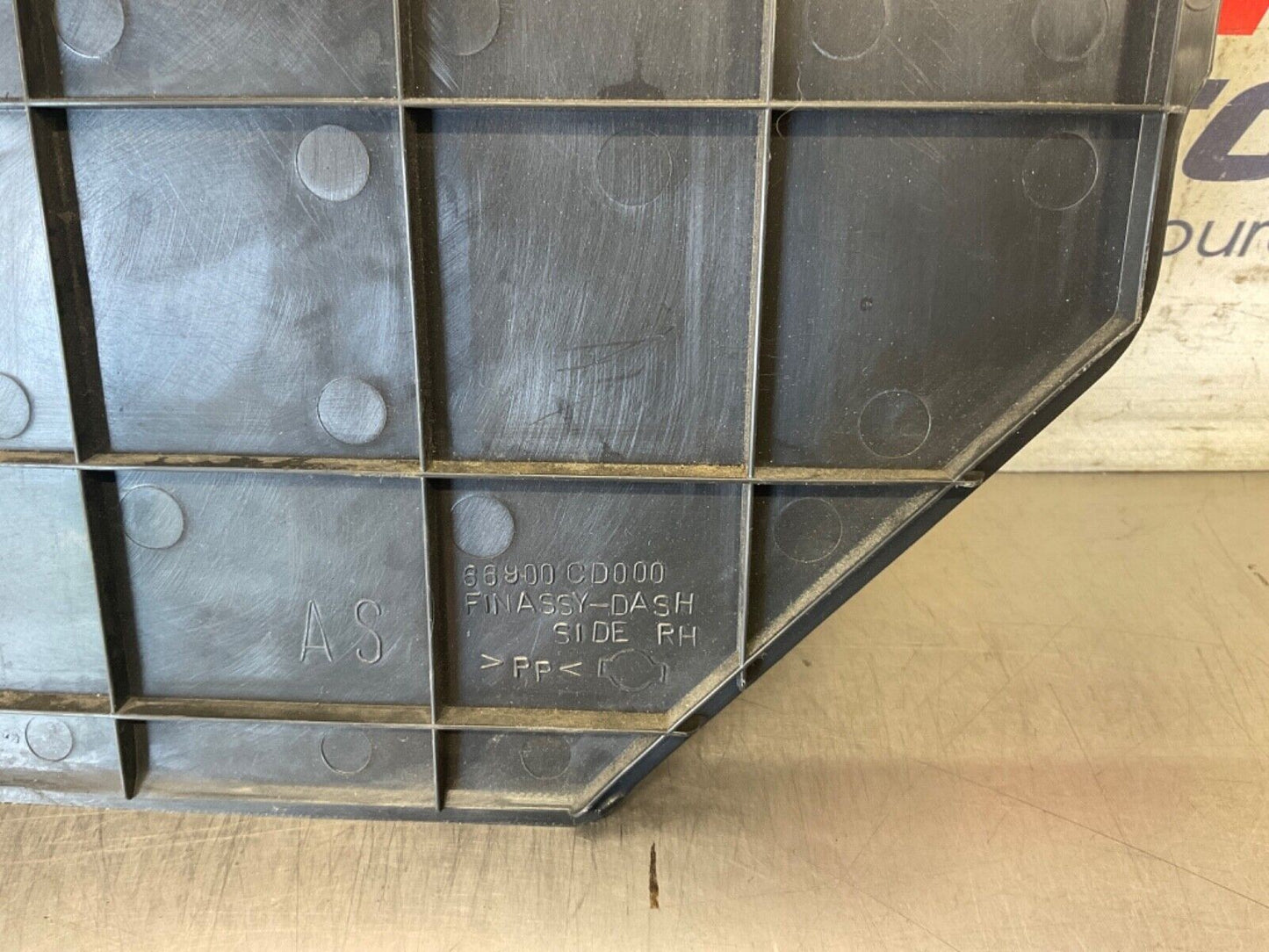 03-09 Nissan 350Z Passenger Right Front Lower Kick Panel 66900CD000 OEM 21BGKEE