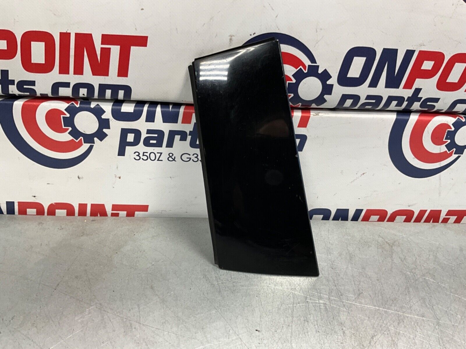 03-08 Nissan 350Z Coupe Passenger Exterior B Pillar Trim