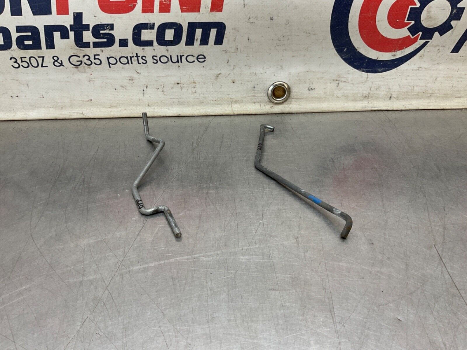 2006 Nissan Z33 350Z Driver Left Exterior Door Handle Rods OEM