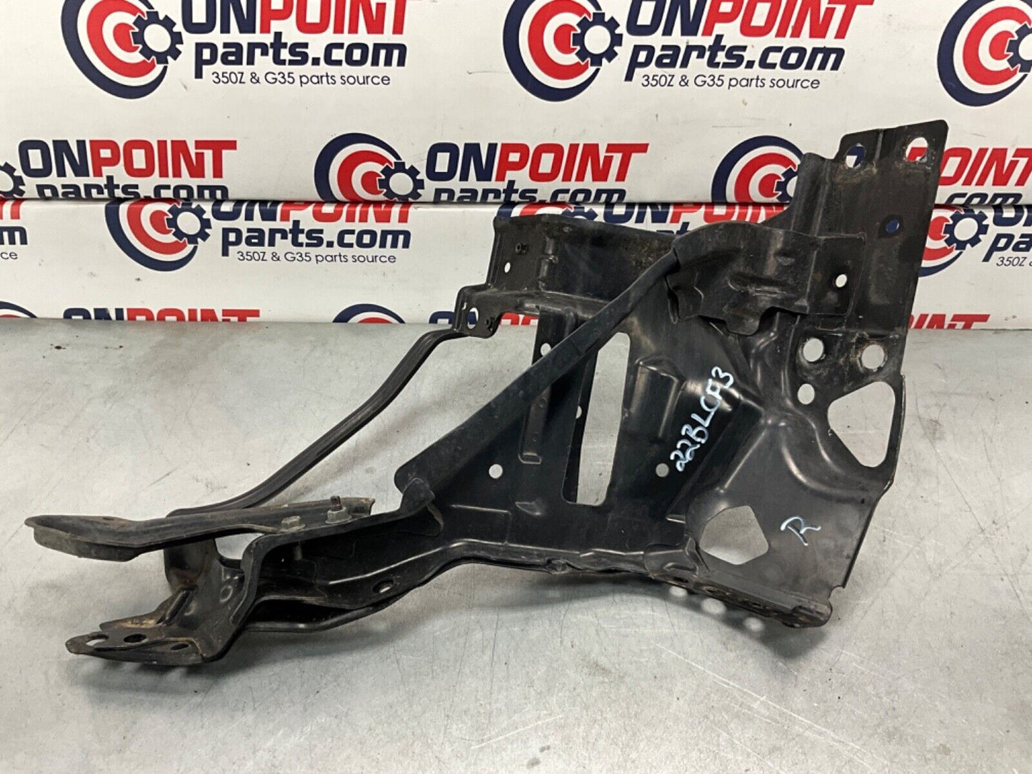 2004 Nissan Z33 350Z Passenger Right Headlight Bracket Basket OEM 22BLCF3 - On Point Parts Inc