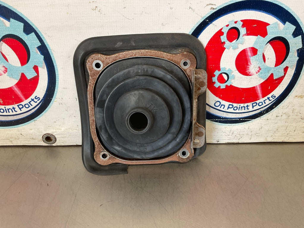 2008 Infiniti G37 Manual Rubber Shift Boot Insulator and Bracket