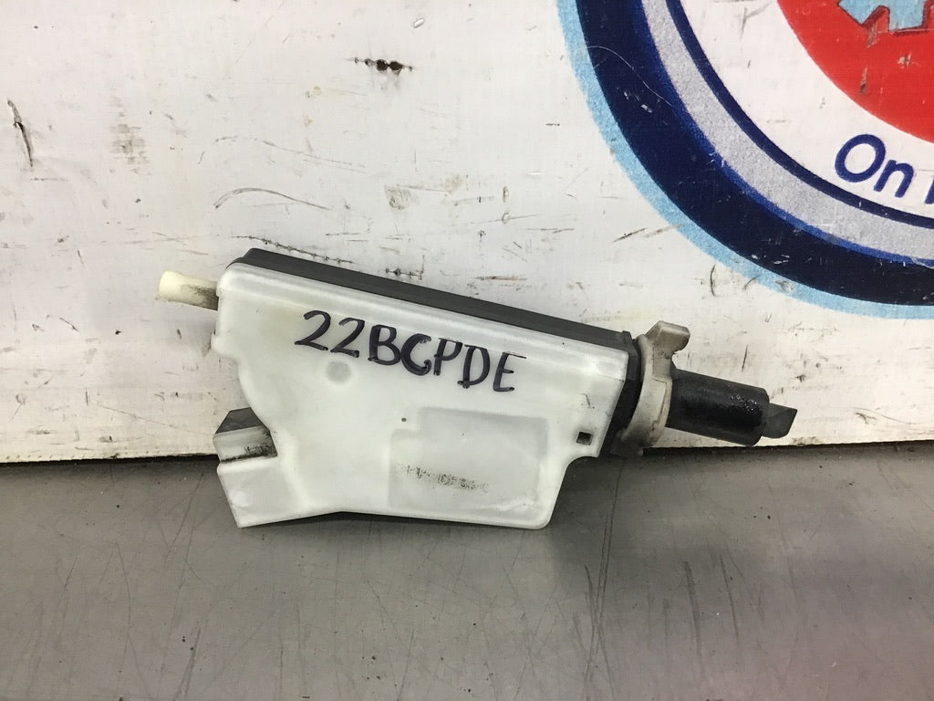 2003-2009 Nissan 350Z Gas Fuel Door Actuator 78850CD060 OEM