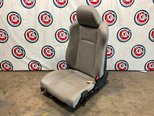 2006 Nissan 350Z Passenger Right Front Power Leather Seat OEM 21BHKD9 - On Point Parts Inc