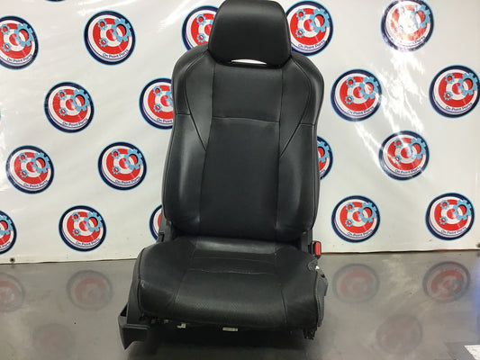 2004 Nissan 350Z Passenger Right Leather Seat OEM 0BBWC9 - On Point Parts Inc