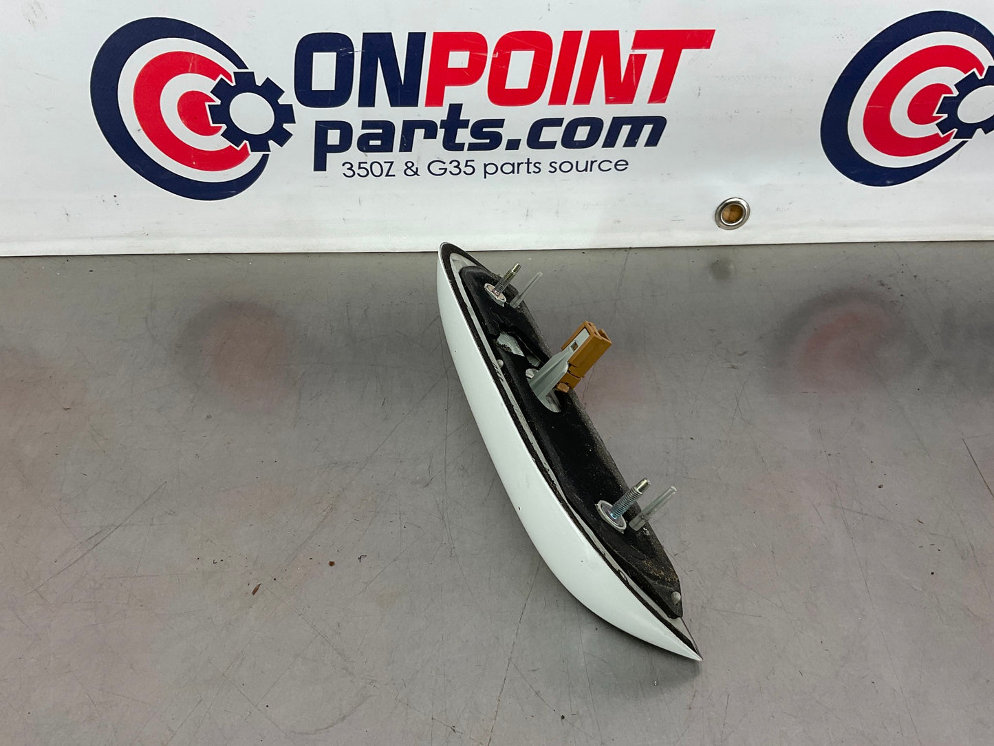 2005 Nissan 350Z Convertible Rear Center Third Brake Light OEM 25BAEDC - On Point Parts Inc