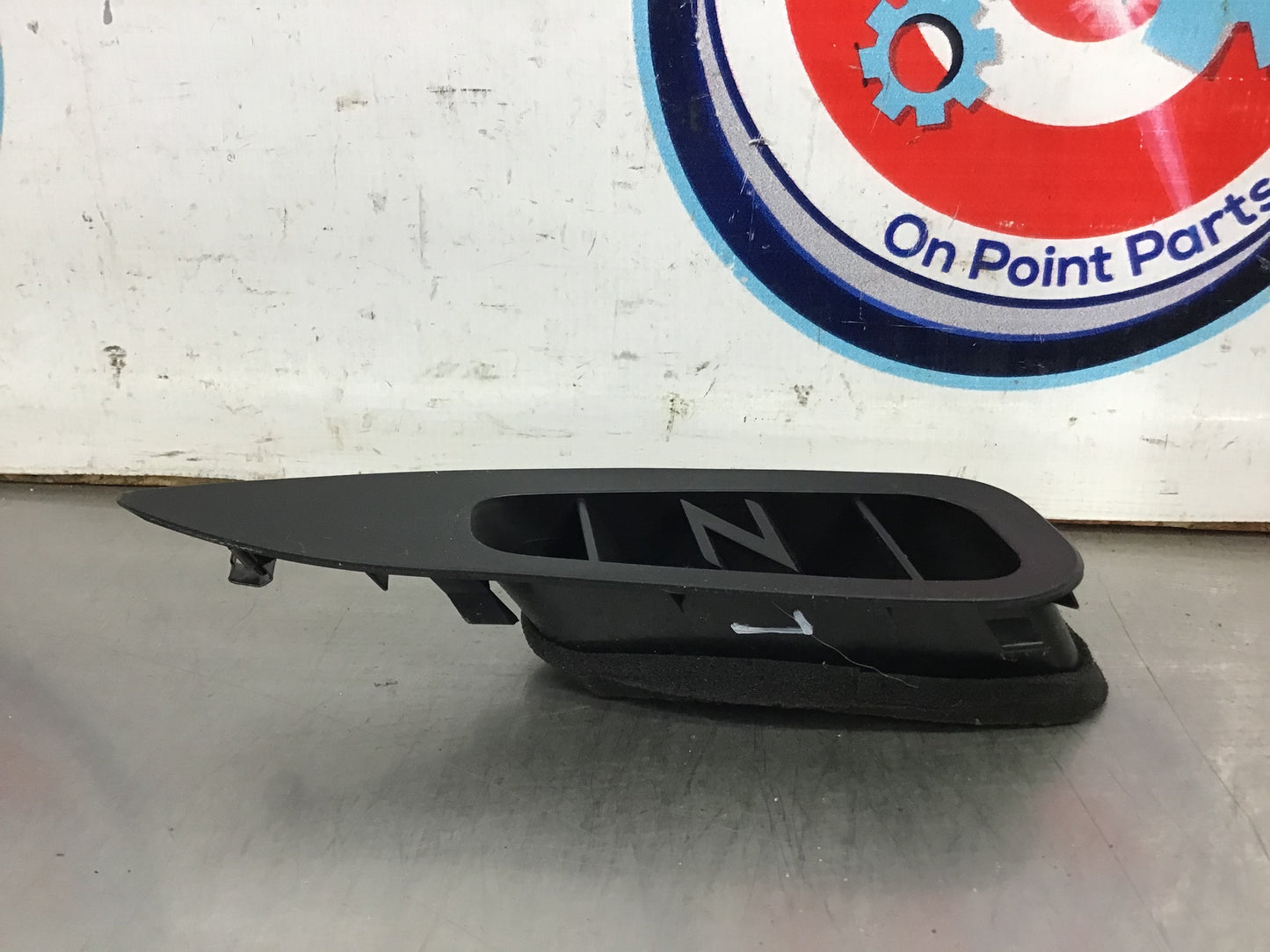 2006 Nissan 350Z Driver Left Dash Vent OEM 0BC6CA - On Point Parts Inc