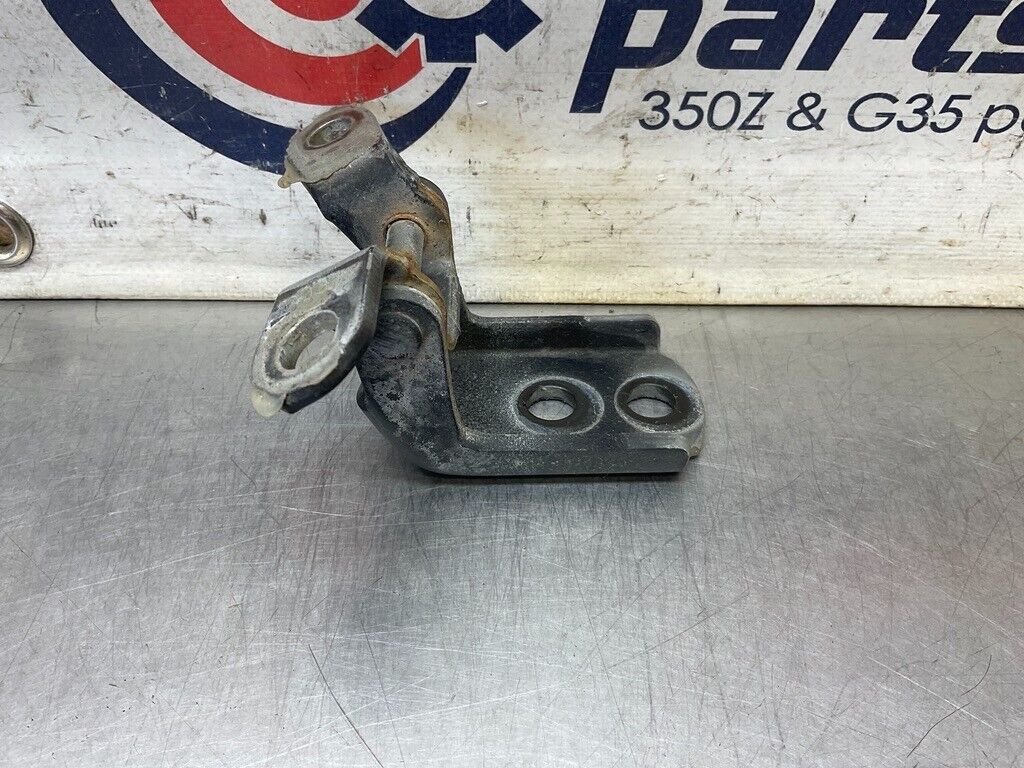 2003 Infiniti V35 G35 Driver Left Door Hinges OEM 23BCEFA - On Point Parts Inc