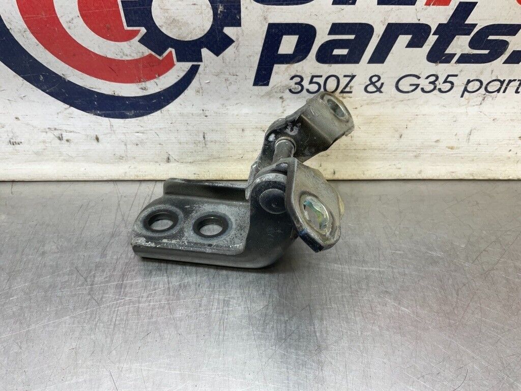 2003 Infiniti V35 G35 Driver Left Door Hinges OEM 23BCEFA - On Point Parts Inc