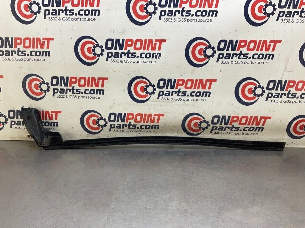 2007 BMW E92 328xi Driver Left Inner Door Window Belt Weatherstrip OEM 13BCSF7 - On Point Parts Inc