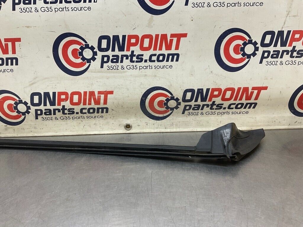 2007 BMW E92 328xi Driver Left Inner Door Window Belt Weatherstrip OEM 13BCSF7 - On Point Parts Inc