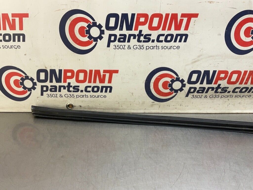 2007 BMW E92 328xi Driver Left Inner Door Window Belt Weatherstrip OEM 13BCSF7 - On Point Parts Inc