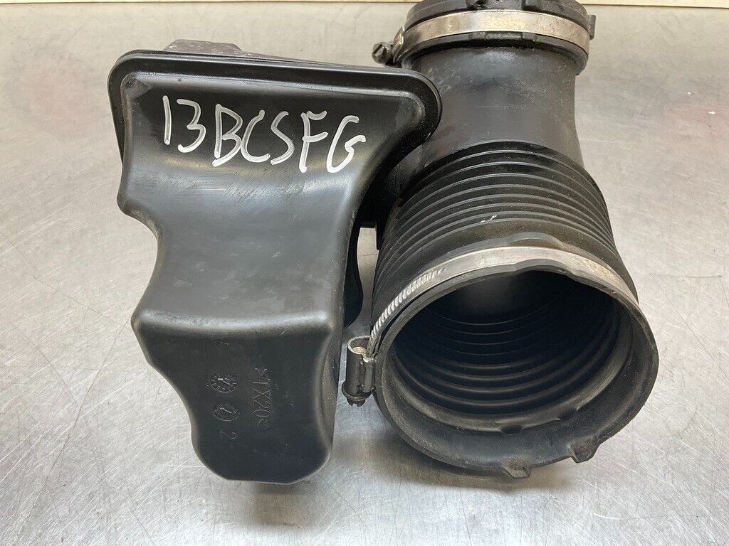 2007 BMW E92 328xi Intake Air Duct OEM 13BCSFG - On Point Parts Inc