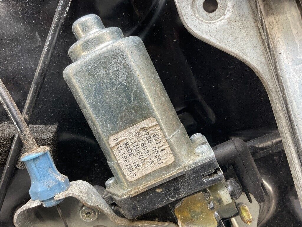 2007 Infiniti V35 G35 Passenger Right Window Regulator Assembly OEM 14BCZF3 - On Point Parts Inc