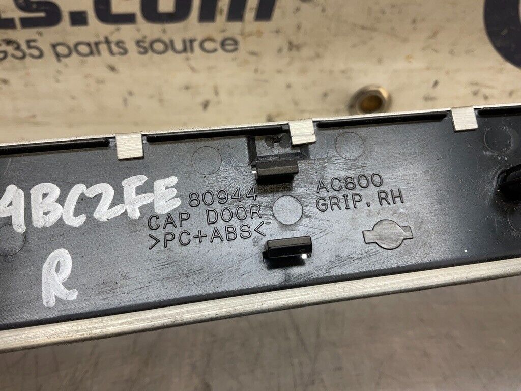 2007 Infiniti V35 G35 Passenger Right Door Grip Handle Trim OEM 14BCZFE - On Point Parts Inc