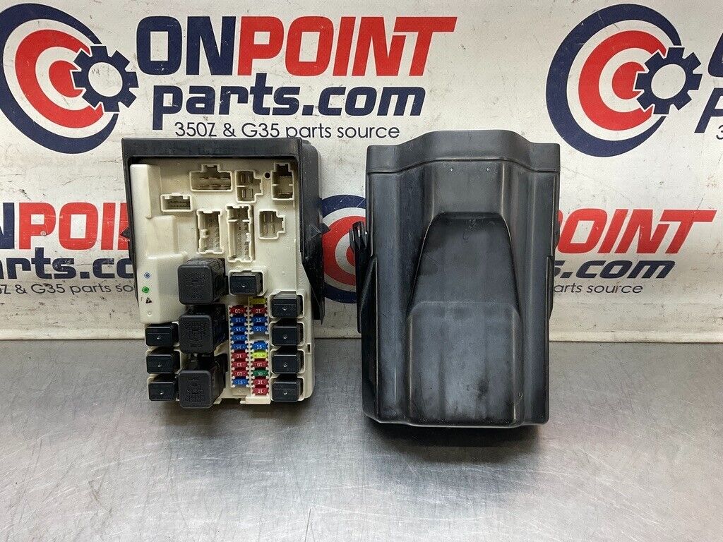 2007 Infiniti V35 G35 IPDM Engine Large Fuse Relay Module Box 284B7 OEM 14BCZFE - On Point Parts Inc