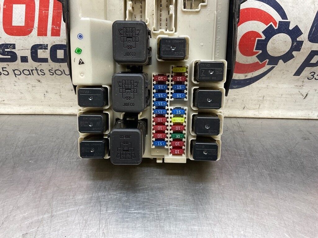 2007 Infiniti V35 G35 IPDM Engine Large Fuse Relay Module Box 284B7 OEM 14BCZFE - On Point Parts Inc