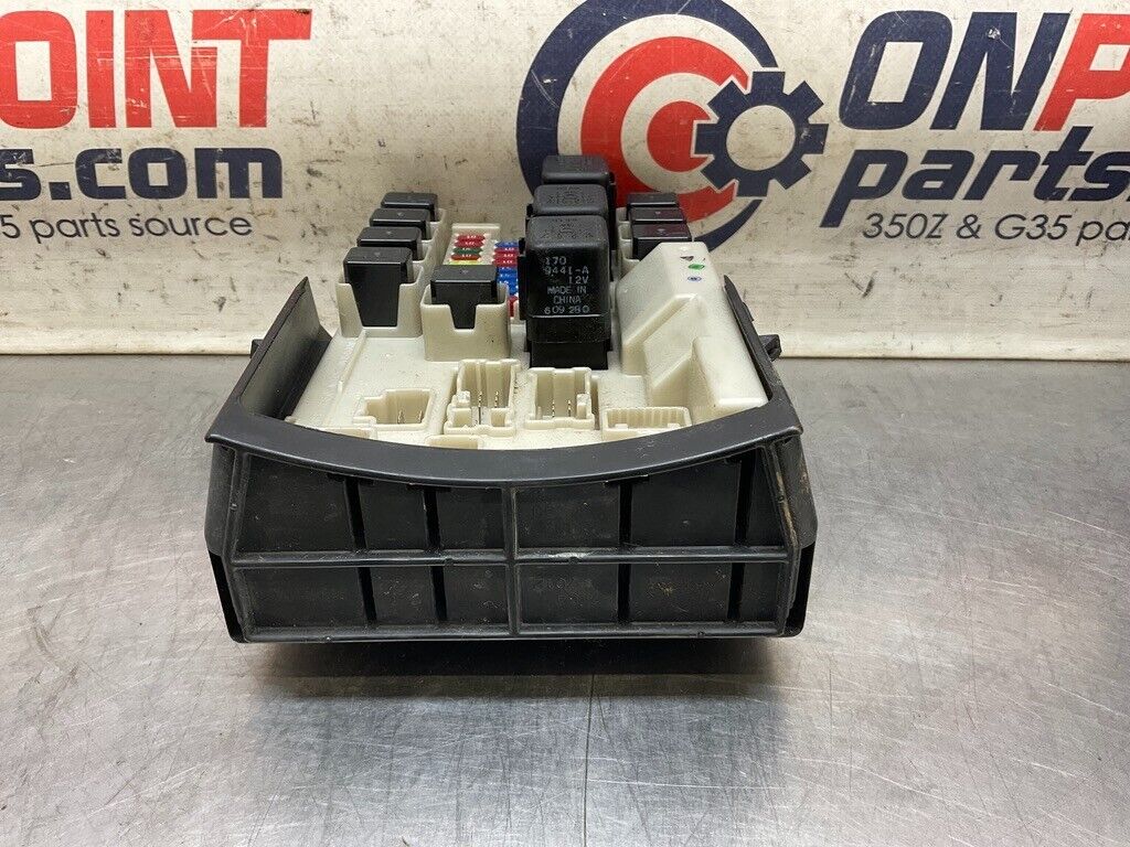 2007 Infiniti V35 G35 IPDM Engine Large Fuse Relay Module Box 284B7 OEM 14BCZFE - On Point Parts Inc