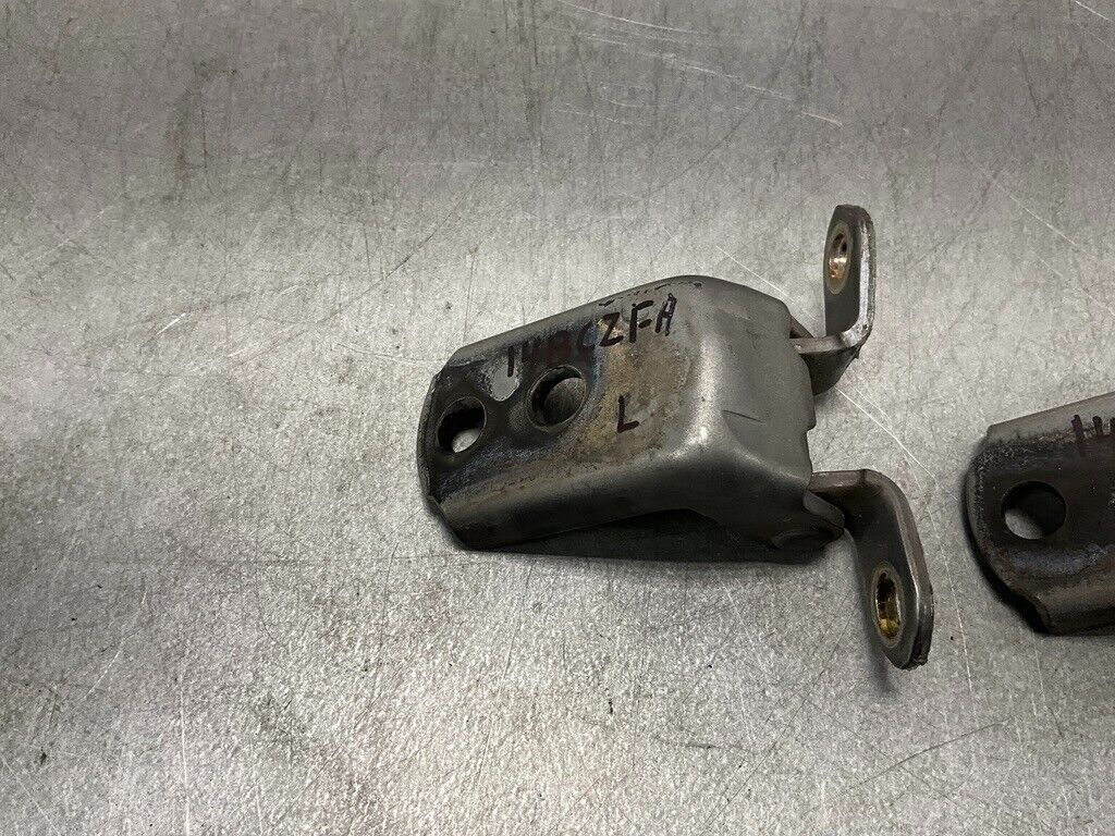 2007 Infiniti V35 G35 Driver Passenger Left Door Hinges OEM 14BCZFA - On Point Parts Inc