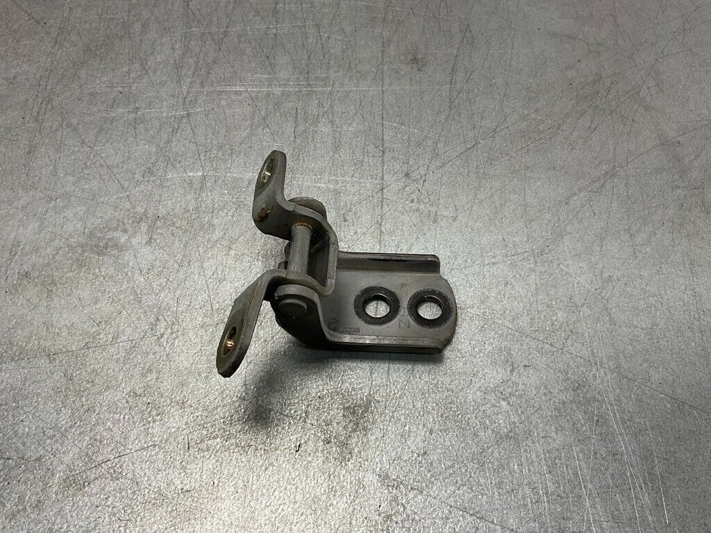 2007 Infiniti V35 G35 Driver Passenger Left Door Hinges OEM 14BCZFA - On Point Parts Inc